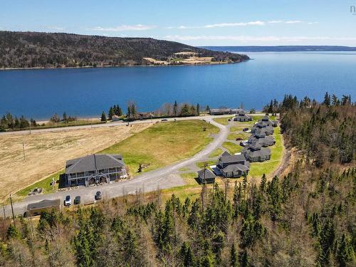 7 Bell Bay Way, Baddeck, NS 