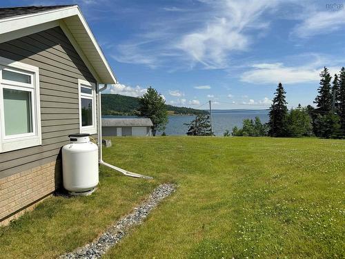 7 Bell Bay Way, Baddeck, NS 