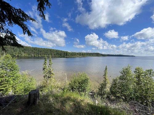 33 Old Forestry Road, Nakina, ON 