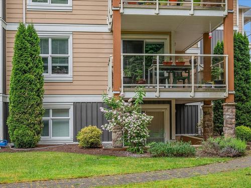 102-4701 Uplands Dr, Nanaimo, BC - Outdoor