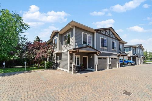 106-3606 25Th Avenue, Vernon, BC - Outdoor