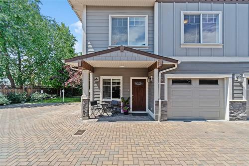 106-3606 25Th Avenue, Vernon, BC - Outdoor