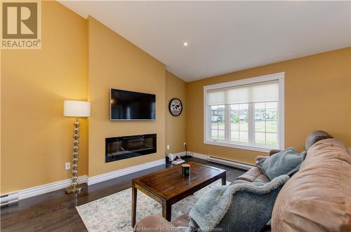 306 Glengrove, Moncton, NB - Indoor Photo Showing Living Room With Fireplace