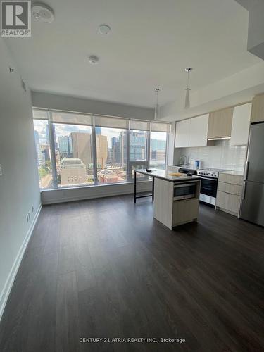 1307 - 203 College Street, Toronto C01, ON - Indoor Photo Showing Kitchen