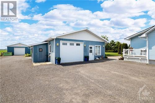 3004 Dunning Road, Ottawa, ON - Outdoor With Exterior