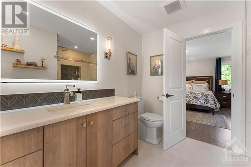 5446 Woodeden Drive, Manotick, ON - Indoor Photo Showing Bathroom