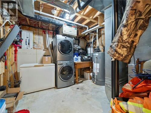 55 Marie Street, South River, ON - Indoor Photo Showing Laundry Room