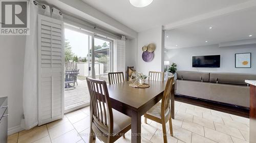 64 Stoneglen Way, Hamilton, ON - Indoor Photo Showing Dining Room