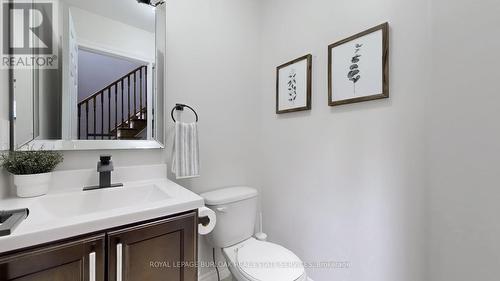 64 Stoneglen Way, Hamilton, ON - Indoor Photo Showing Bathroom