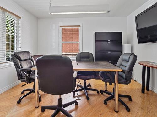 Conference room - 60 Rue Matte, Sainte-Thérèse, QC - Indoor Photo Showing Office