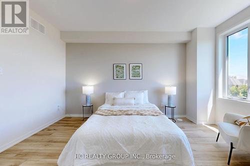 17 Rattenbury Road, Vaughan, ON - Indoor Photo Showing Bedroom