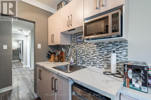 306 - 81 Charlton Avenue E, Hamilton, ON - Indoor Photo Showing Kitchen