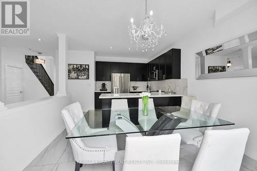 190 Bellagio Avenue, Hamilton, ON - Indoor Photo Showing Dining Room