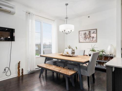 Dining room - 403-3155 Boul. De La Gare, Vaudreuil-Dorion, QC - Indoor Photo Showing Dining Room