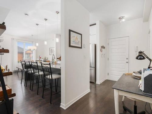 Hall - 403-3155 Boul. De La Gare, Vaudreuil-Dorion, QC - Indoor Photo Showing Dining Room