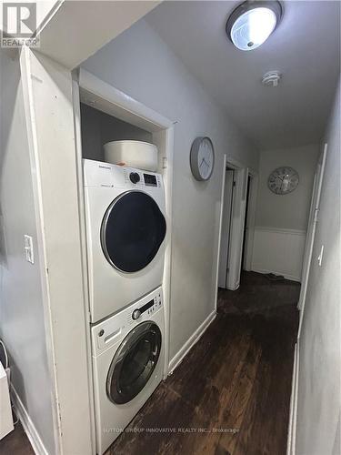 730 Queensdale Avenue E, Hamilton, ON - Indoor Photo Showing Laundry Room