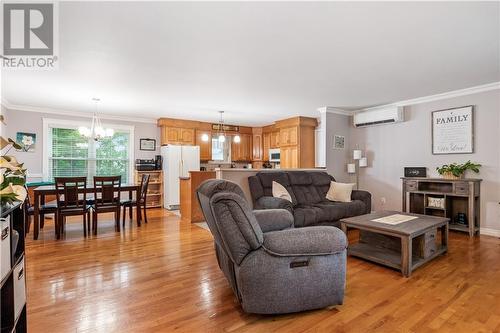 45 Yvon Street, Saint-Antoine, NB - Indoor Photo Showing Living Room