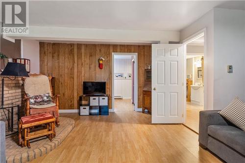 45 Yvon Street, Saint-Antoine, NB - Indoor Photo Showing Living Room