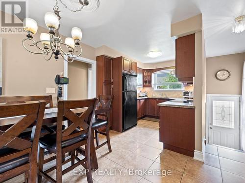 374 Wentworth Street, Oakville, ON - Indoor Photo Showing Dining Room