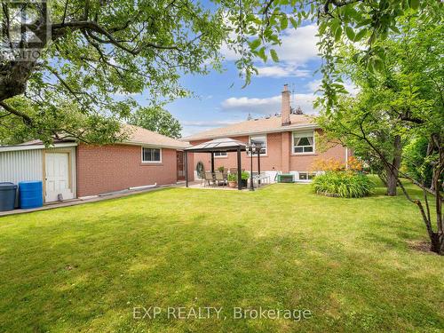 374 Wentworth Street, Oakville, ON - Outdoor