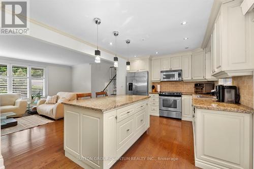 159 Princess Anne Crescent, Toronto, ON - Indoor Photo Showing Kitchen