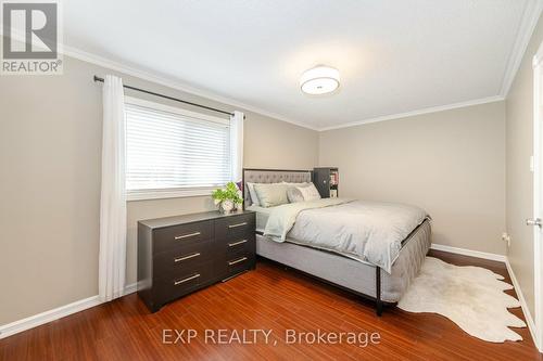 533 Eliza Crescent, Burlington, ON - Indoor Photo Showing Bedroom