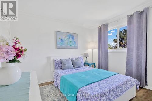 3 - 2641 Meadowbrook Lane, Windsor, ON - Indoor Photo Showing Bedroom