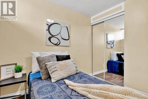 230 Linden Drive, Cambridge, ON - Indoor Photo Showing Bedroom