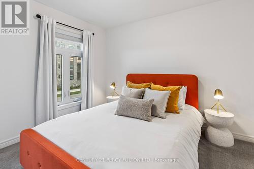 4 - 157 Summersides Boulevard, Pelham, ON - Indoor Photo Showing Bedroom