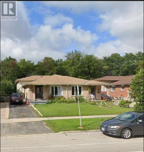 588 Strasburg Road, Kitchener, ON - Outdoor With Facade