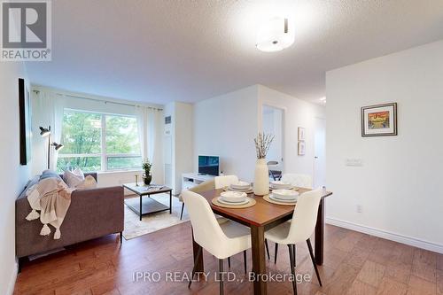 609 - 61 Heintzman Street, Toronto, ON - Indoor Photo Showing Dining Room