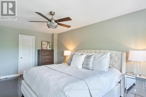 44 - 2019 Trawden Way, Oakville, ON - Indoor Photo Showing Bedroom