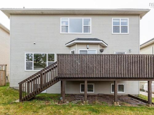 38 Stone Gate Drive, Halifax, NS 