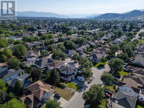 391 Klassen Road, Kelowna, BC - Outdoor With View