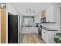 391 Klassen Road, Kelowna, BC  - Indoor Photo Showing Kitchen With Upgraded Kitchen 