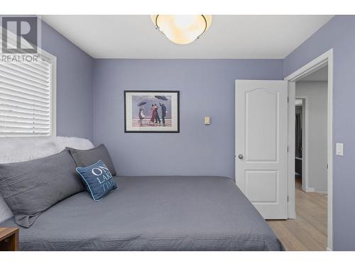 391 Klassen Road, Kelowna, BC - Indoor Photo Showing Bedroom