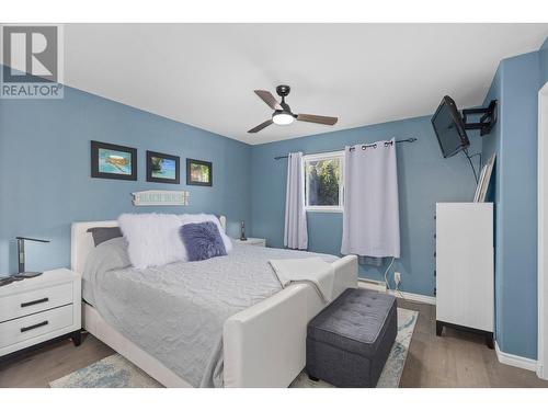 391 Klassen Road, Kelowna, BC - Indoor Photo Showing Bedroom