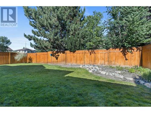 391 Klassen Road, Kelowna, BC - Outdoor With Backyard