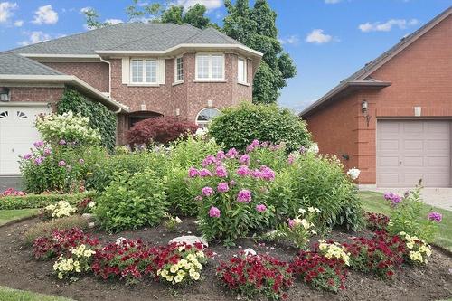 126 Gurnett Drive, Hamilton, ON - Outdoor