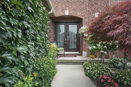 126 Gurnett Drive, Hamilton, ON - Outdoor