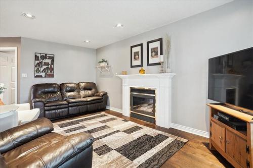 126 Gurnett Drive, Hamilton, ON - Indoor Photo Showing Living Room With Fireplace