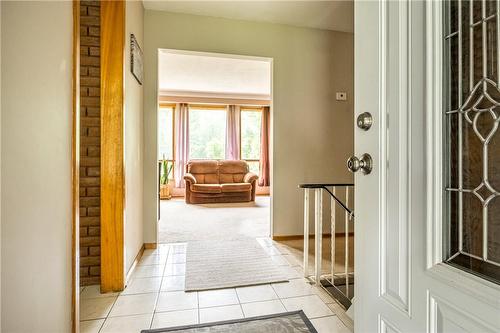 8 Valleydale Court, Dundas, ON - Indoor Photo Showing Other Room