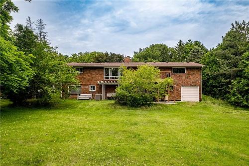 8 Valleydale Court, Dundas, ON - Outdoor