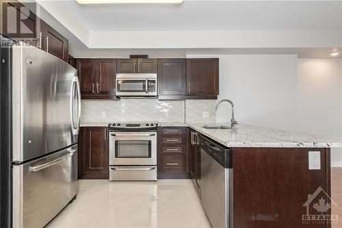 195 Besserer Street Unit#1403, Ottawa, ON - Indoor Photo Showing Kitchen With Upgraded Kitchen