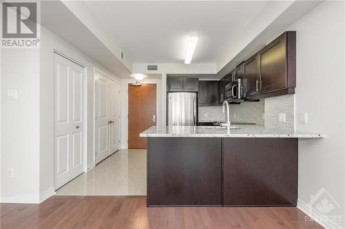 195 Besserer Street Unit#1403, Ottawa, ON - Indoor Photo Showing Kitchen