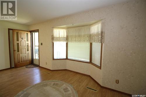 496 3Rd Avenue E, Shaunavon, SK - Indoor Photo Showing Other Room