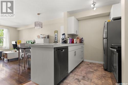 1205 5500 Mitchinson Way, Regina, SK - Indoor Photo Showing Kitchen