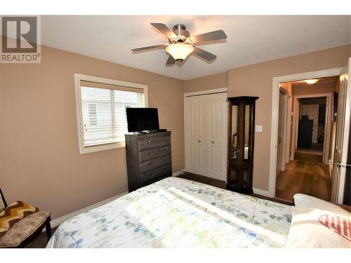 519 Loon Avenue, Vernon, BC - Indoor Photo Showing Bedroom