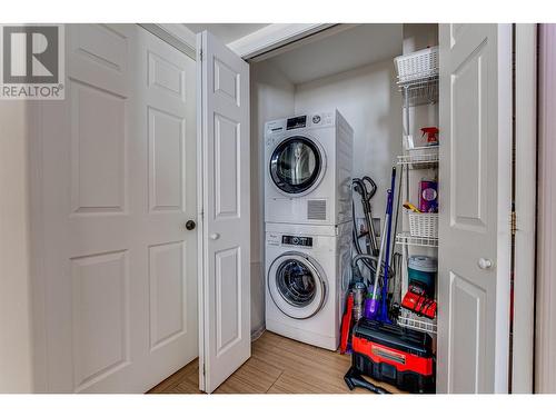 5800 Canary Drive, Vernon, BC - Indoor Photo Showing Laundry Room
