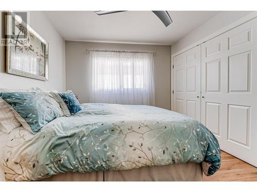 5800 Canary Drive, Vernon, BC - Indoor Photo Showing Bedroom